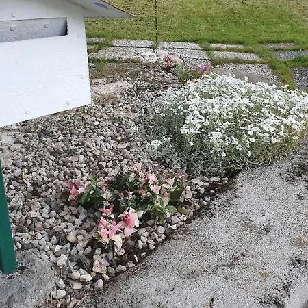 Graziosa Bifamiliare Ad Con Giardino Privato Asiago
