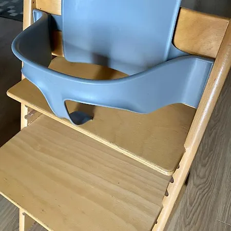 Graziosa Bifamiliare Ad Con Giardino Privato *