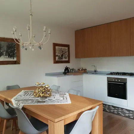 Graziosa Bifamiliare Ad Con Giardino Privato Asiago